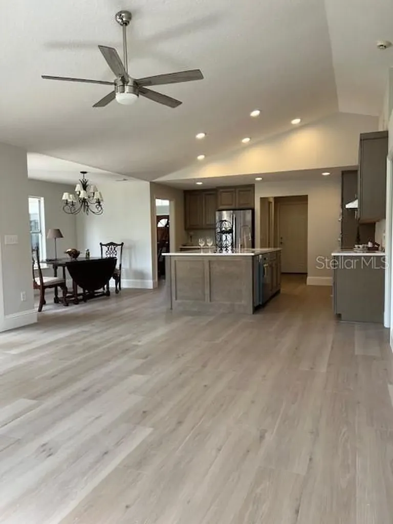 2800 Conway Gardens Road Orlando FL 32806