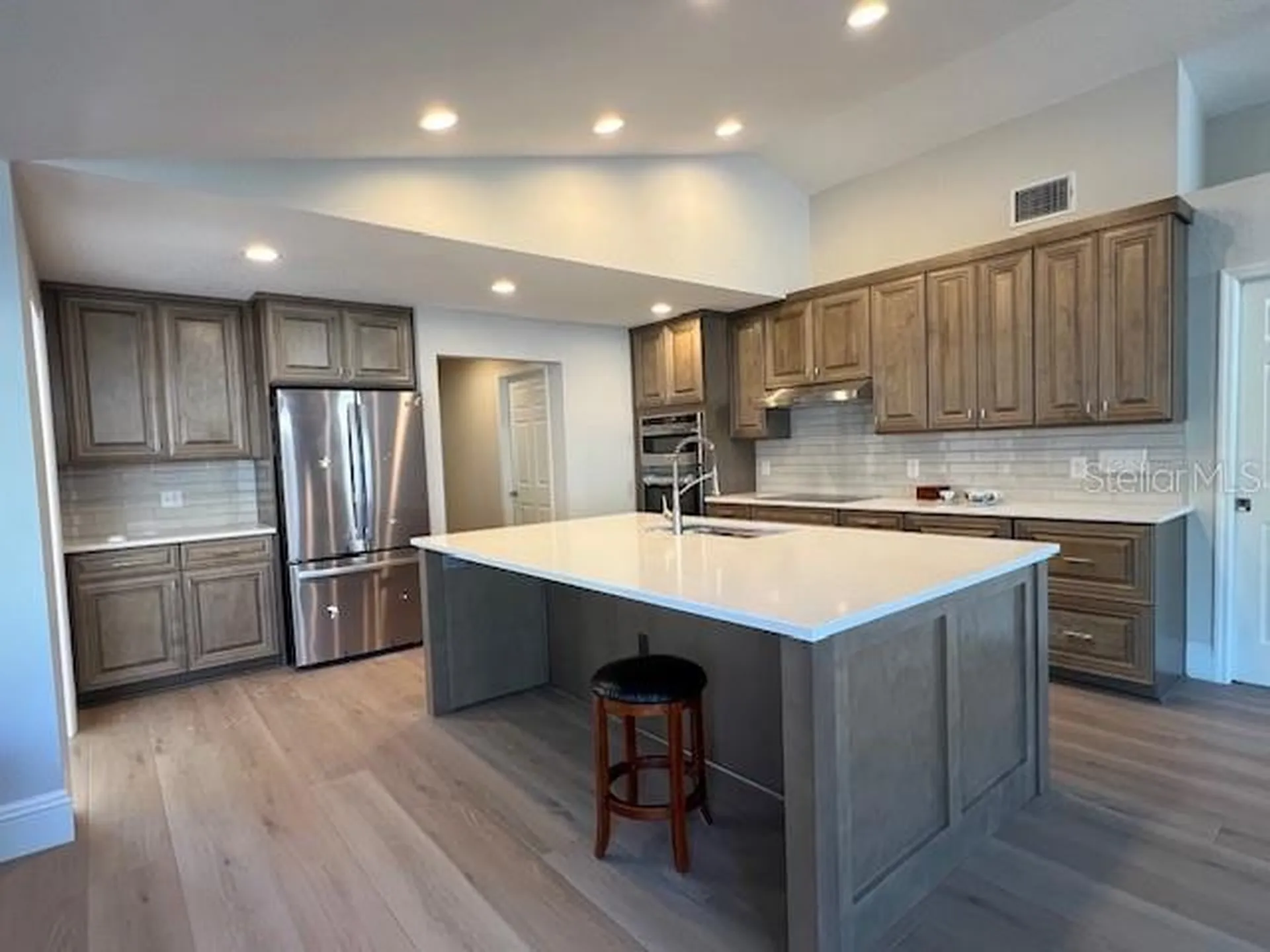 2800 Conway Gardens Road Orlando FL 32806