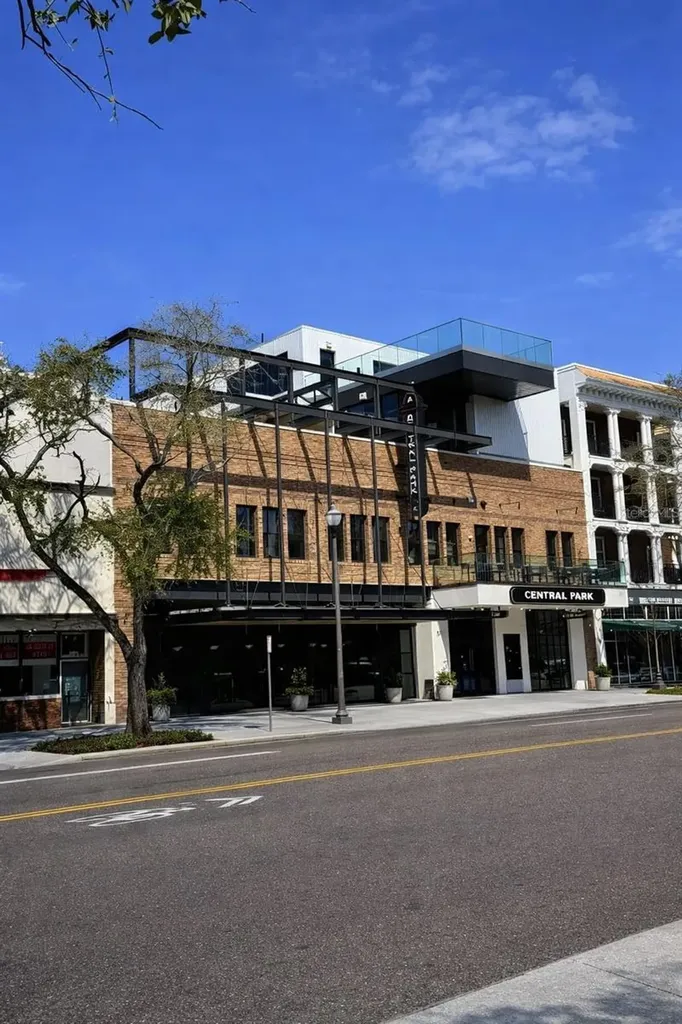 400 Central Avenue St Petersburg FL 33701