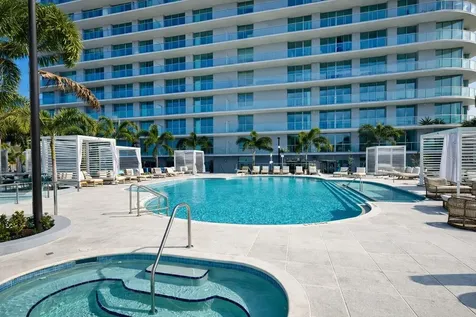 400 Central Avenue St Petersburg FL 33701