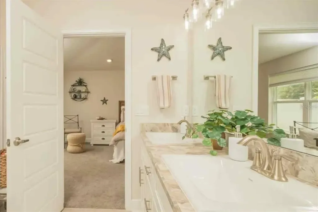 25 Rivertown Road Palm Coast FL 32137