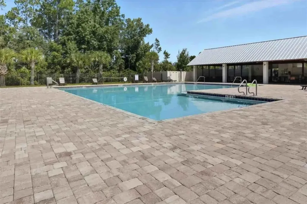 25 Rivertown Road Palm Coast FL 32137