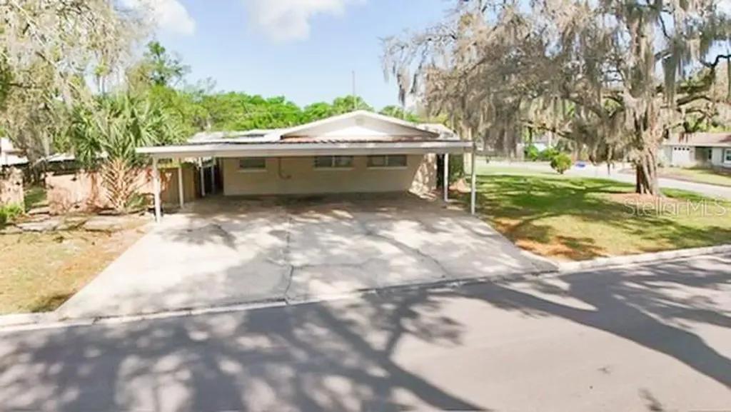 2208 Community Way Sanford FL 32771