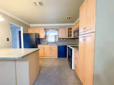 2208 Community Way Sanford FL 32771