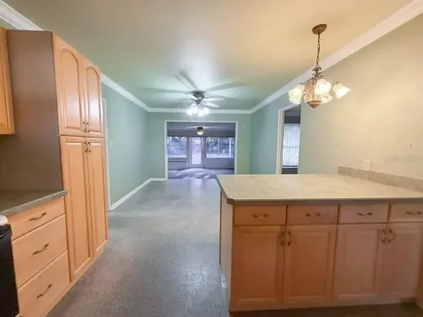 2208 Community Way Sanford FL 32771