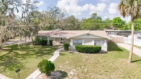 2208 Community Way Sanford FL 32771