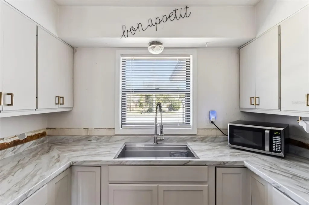 4903 26th Avenue W Bradenton FL 34209