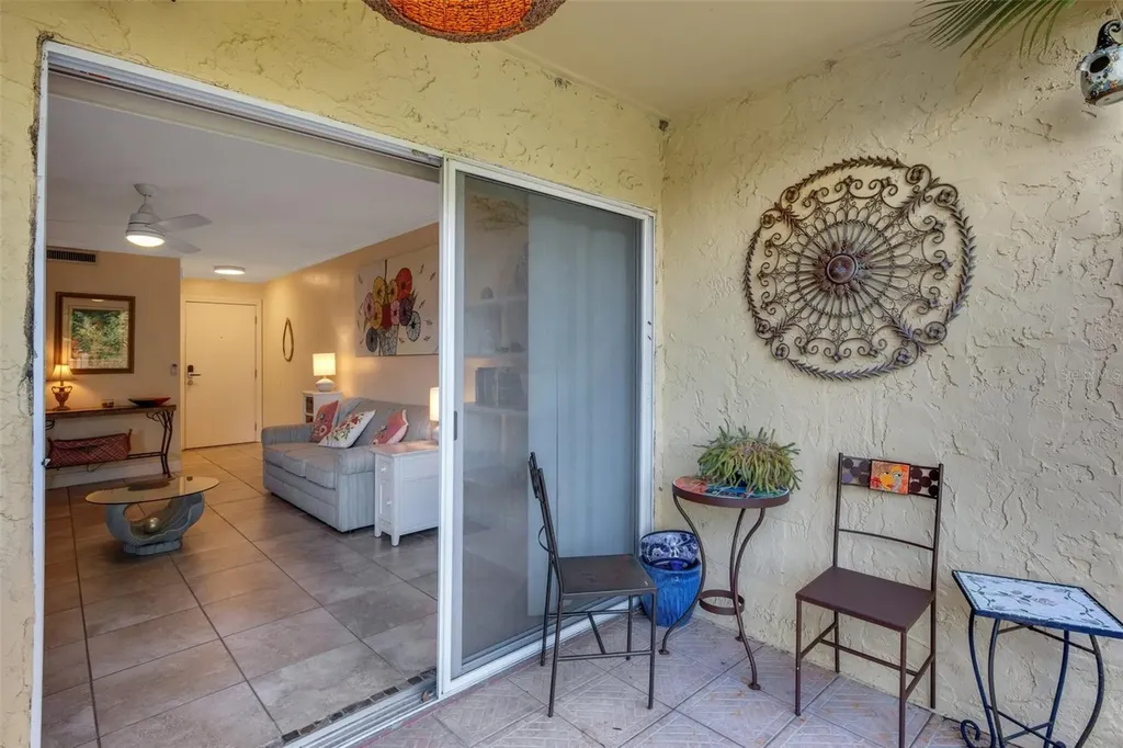 3413 Clark Road Sarasota FL 34231