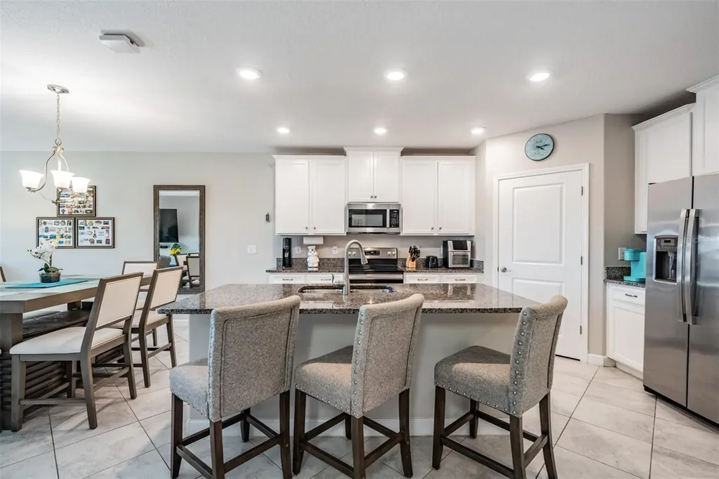 10334 Echo Dock Loop San Antonio FL 33576