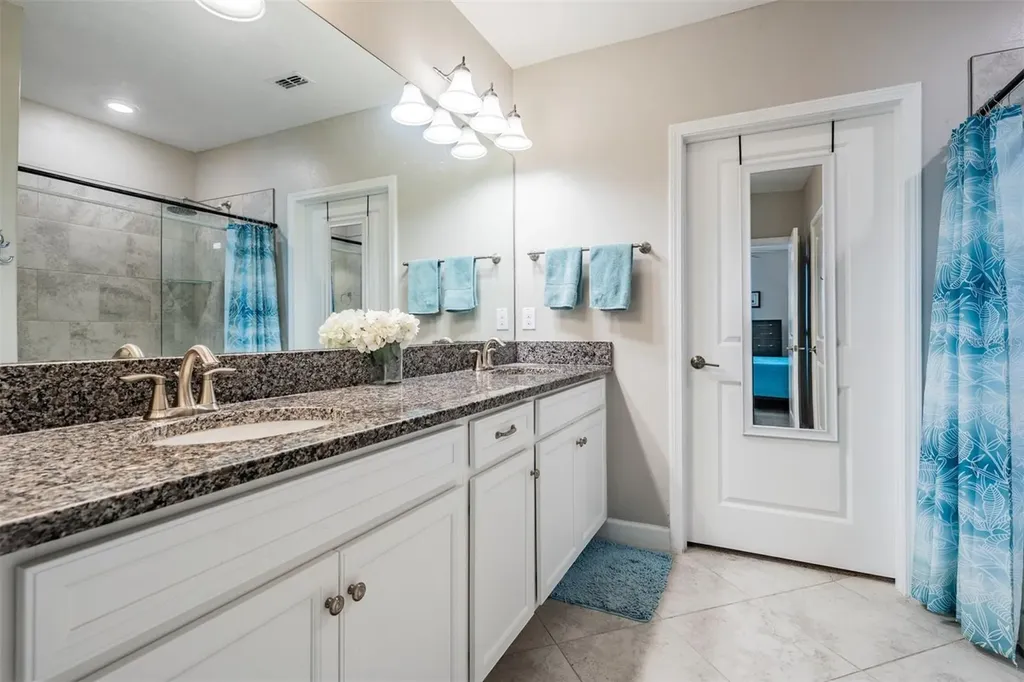 10334 Echo Dock Loop San Antonio FL 33576