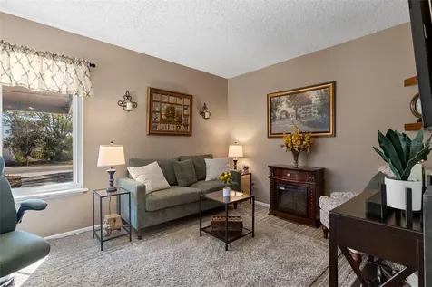 7435 Abington Way Weeki Wachee FL 34613
