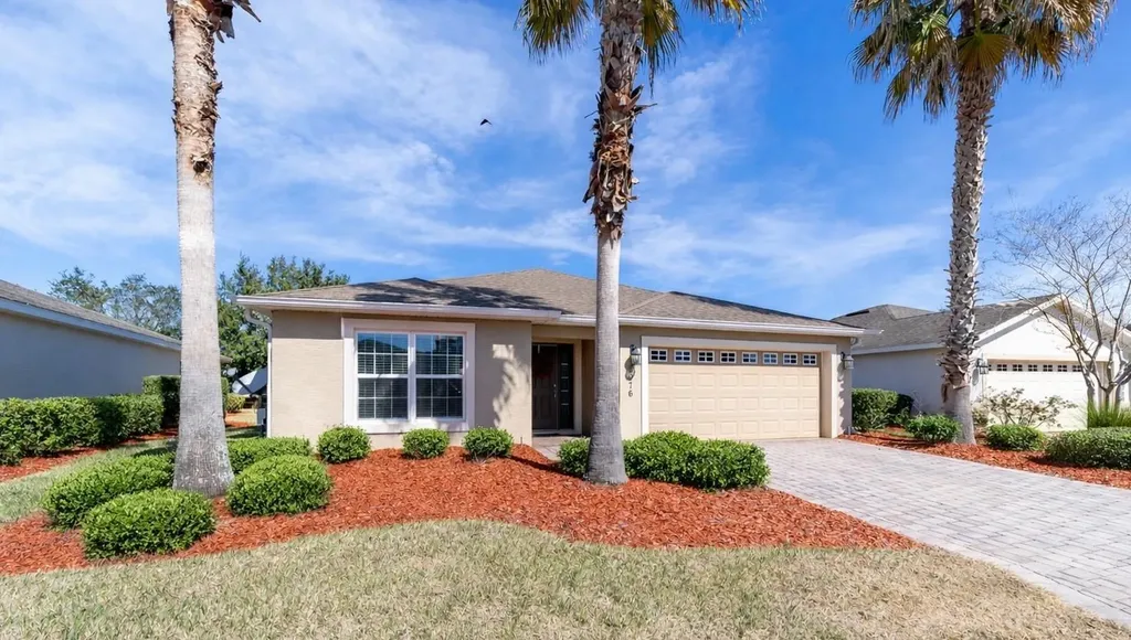 5076 Neptune Circle Oxford FL 34484