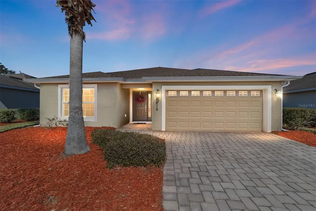 5076 Neptune Circle Oxford FL 34484