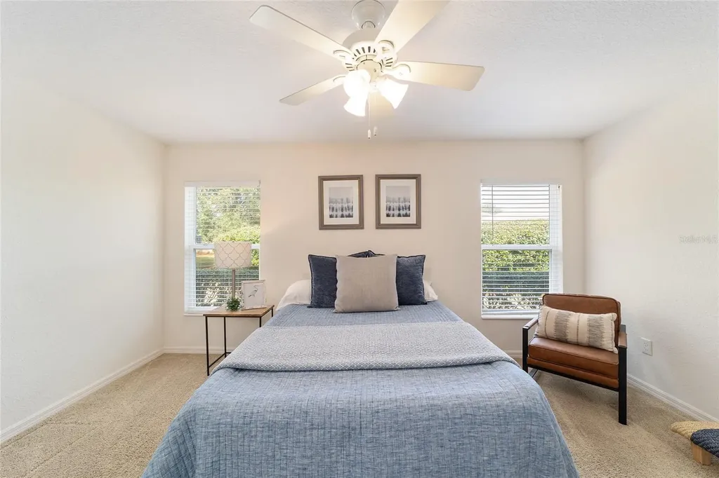 5076 Neptune Circle Oxford FL 34484