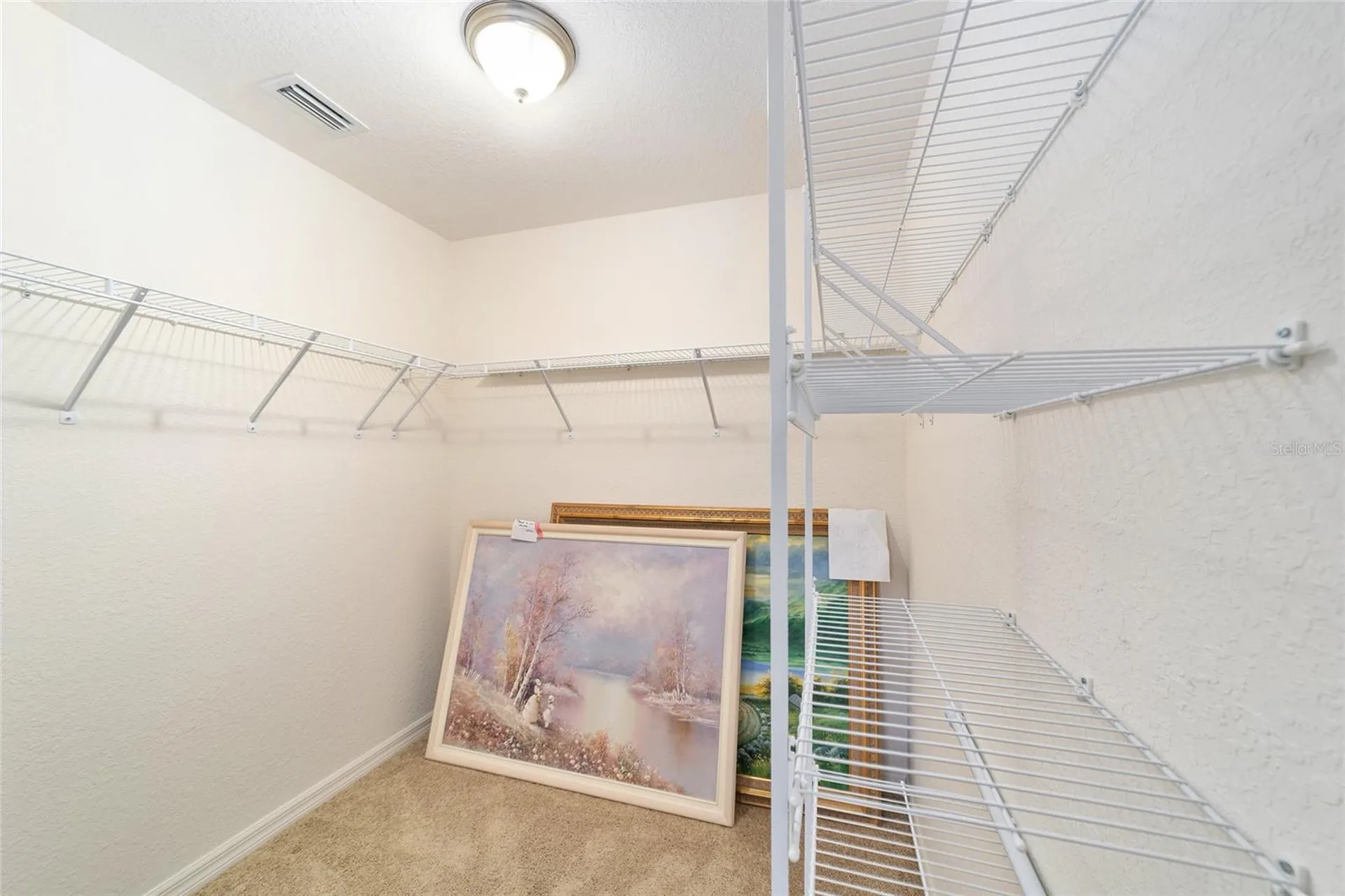 5076 Neptune Circle Oxford FL 34484