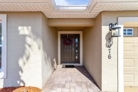 5076 Neptune Circle Oxford FL 34484
