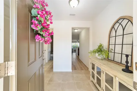 5076 Neptune Circle Oxford FL 34484