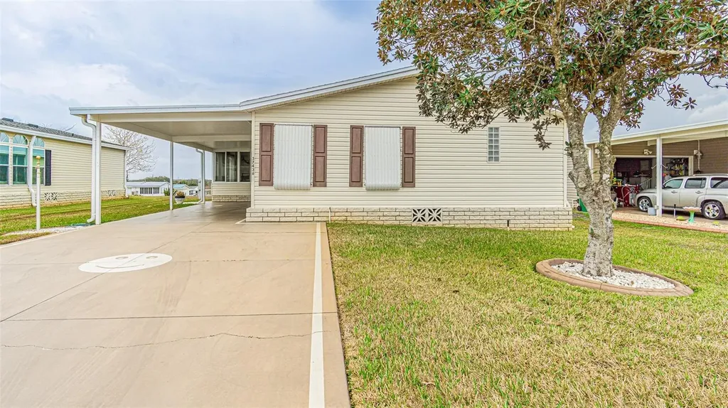 37436 Lilly Bea Avenue Zephyrhills FL 33541