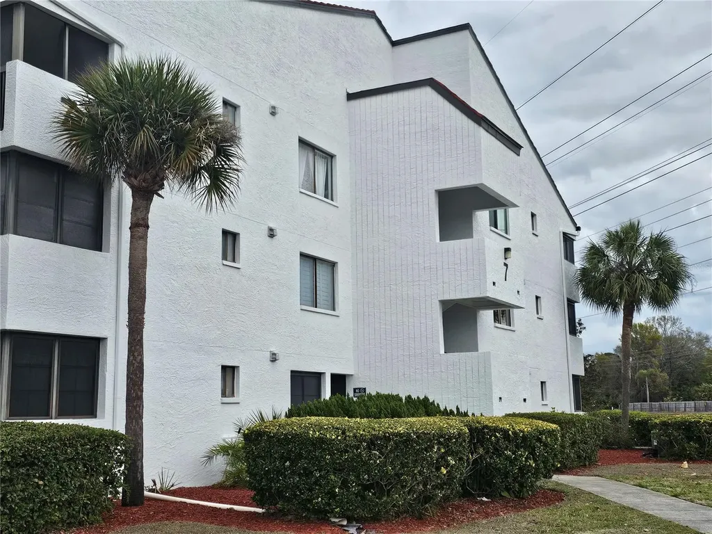 2593 Countryside Boulevard Clearwater FL 33761