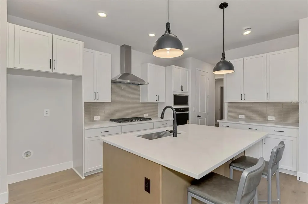 2821 Marrakesh Lane Sarasota FL 34234