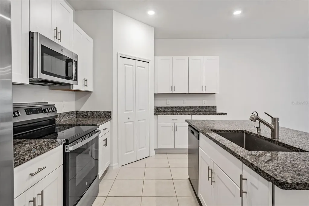 4607 Tuscan Loon Drive Tampa FL 33619