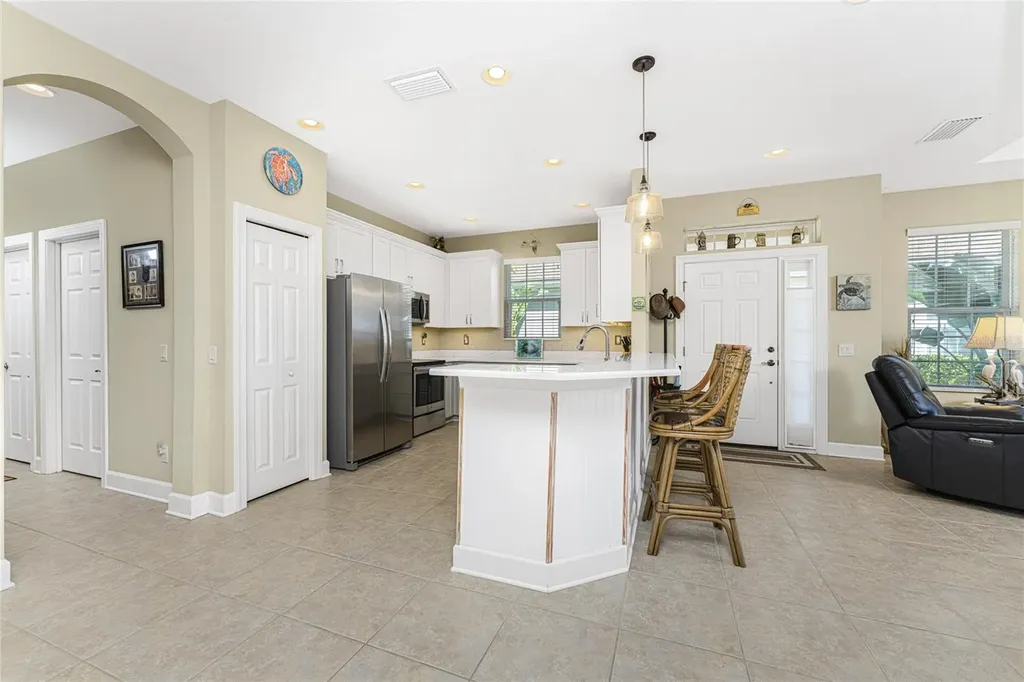 215 Fontanelle Circle Venice FL 34292