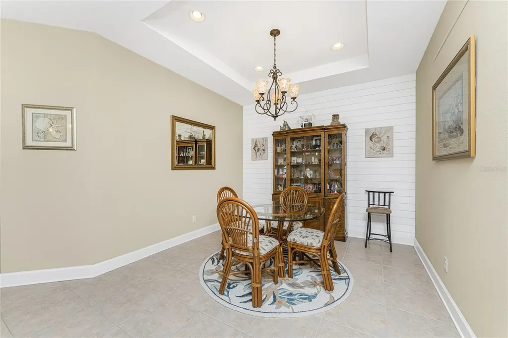 215 Fontanelle Circle Venice FL 34292