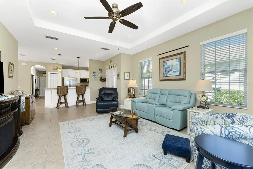 215 Fontanelle Circle Venice FL 34292