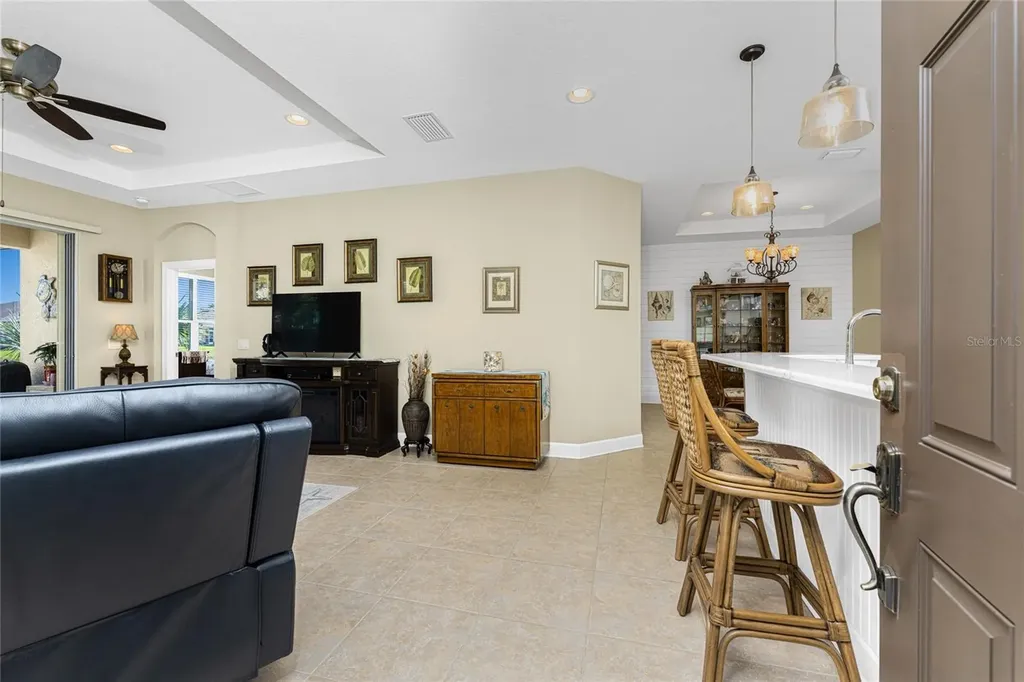 215 Fontanelle Circle Venice FL 34292