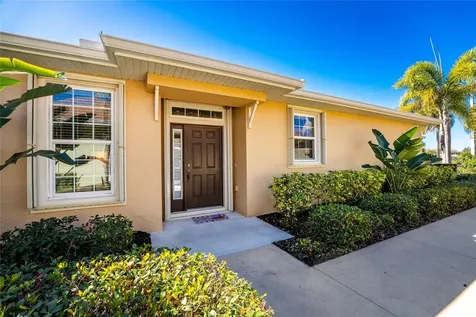 215 Fontanelle Circle Venice FL 34292