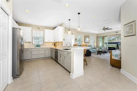 215 Fontanelle Circle Venice FL 34292