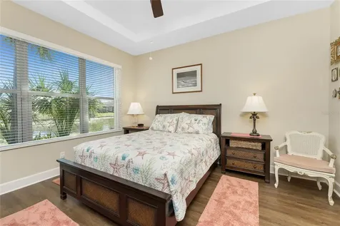 215 Fontanelle Circle Venice FL 34292