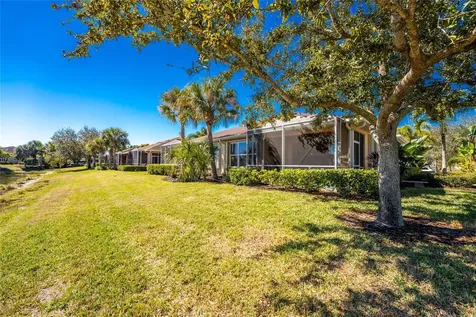 215 Fontanelle Circle Venice FL 34292
