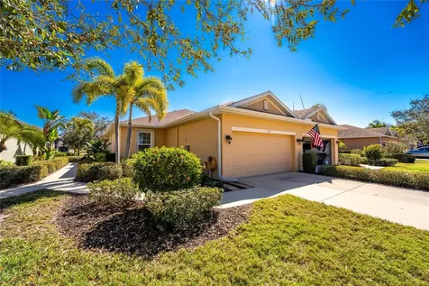 215 Fontanelle Circle Venice FL 34292