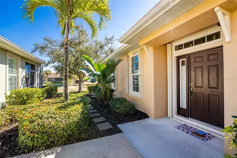 215 Fontanelle Circle Venice FL 34292