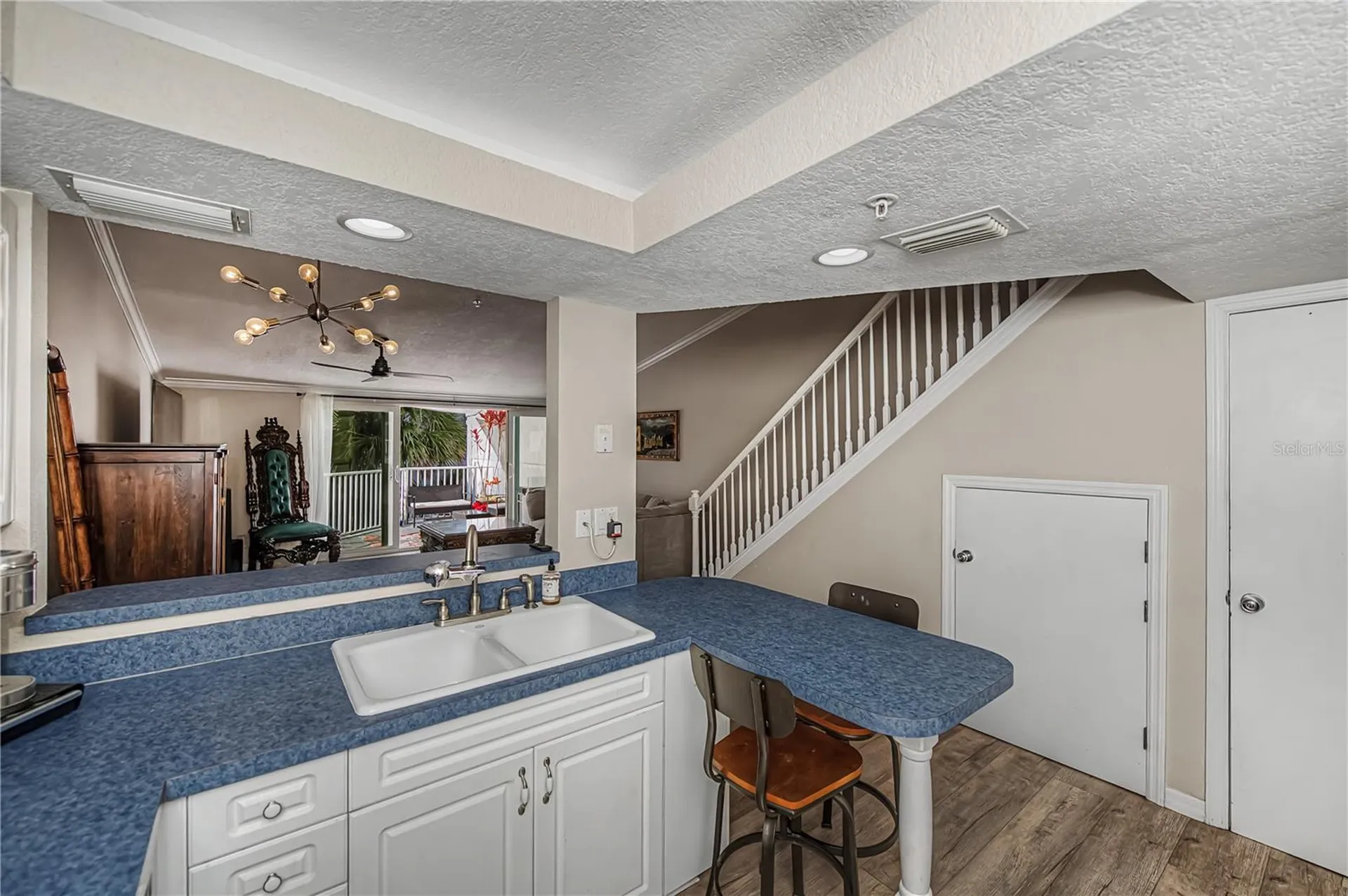 2255 N Beach Road Englewood FL 34223