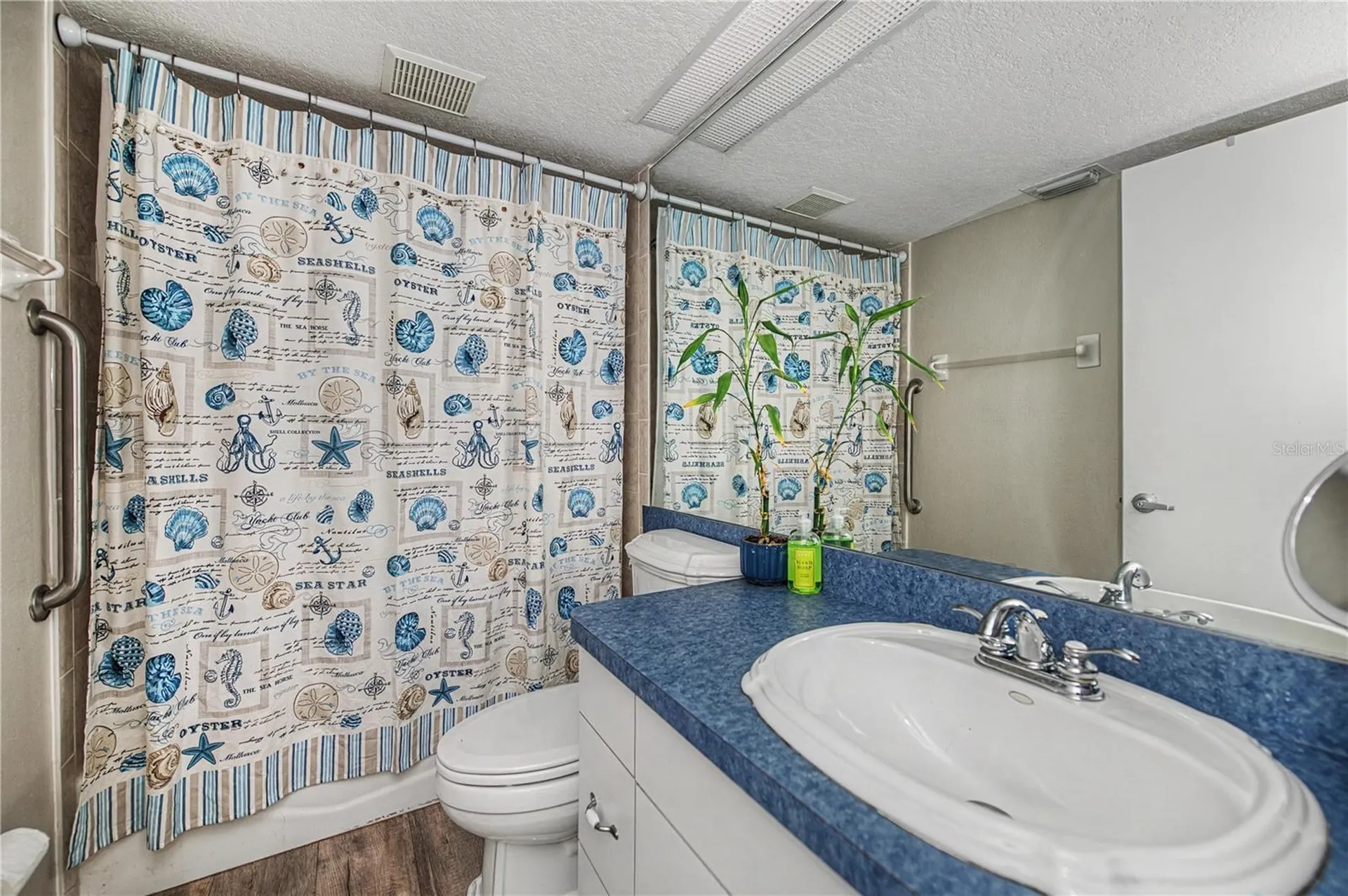 2255 N Beach Road Englewood FL 34223