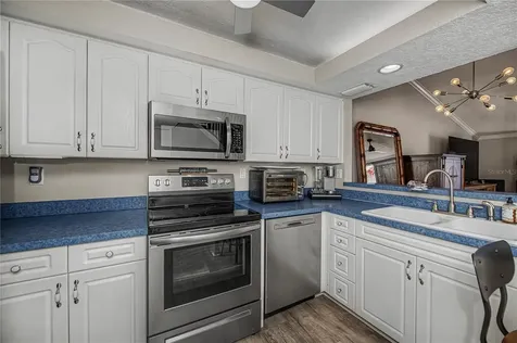 2255 N Beach Road Englewood FL 34223
