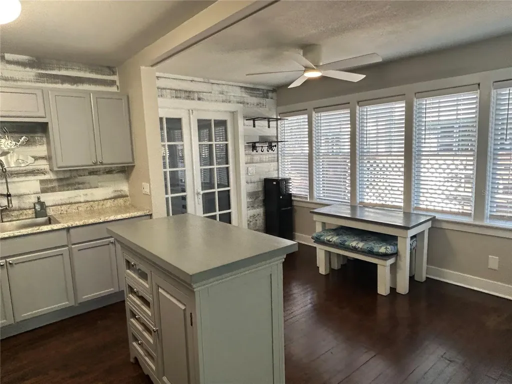 5731 Michigan Avenue New Port Richey FL 34652
