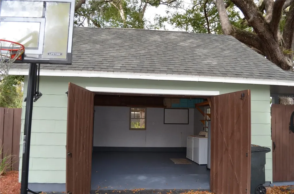 5731 Michigan Avenue New Port Richey FL 34652
