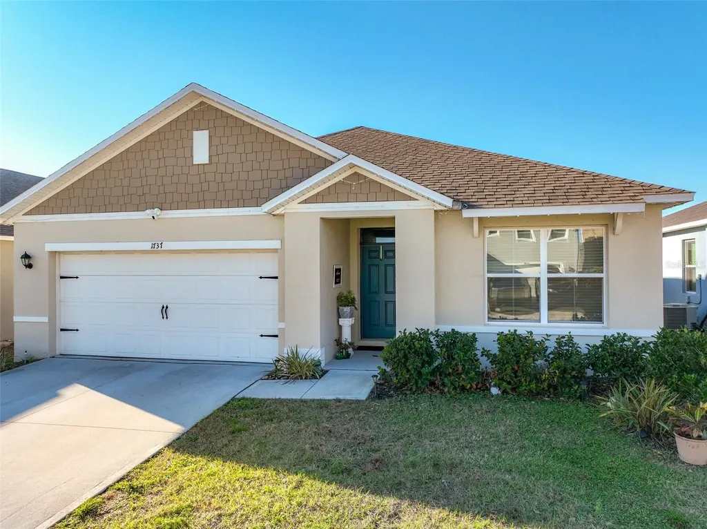 1737 Aurora Ridge Drive Zellwood FL 32798