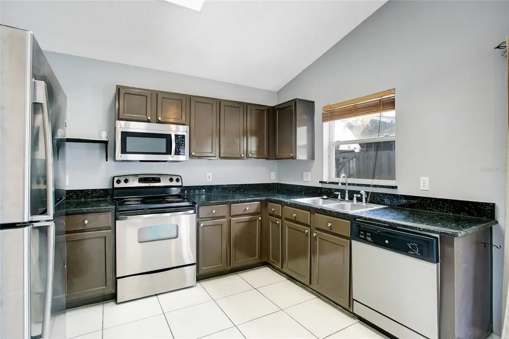 3724 Pickwick Drive Orlando FL 32817