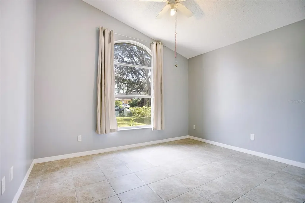 3724 Pickwick Drive Orlando FL 32817