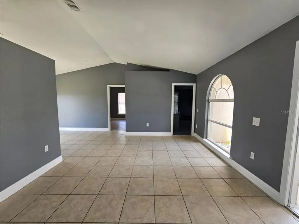 635 Parakeet Court Poinciana FL 34759