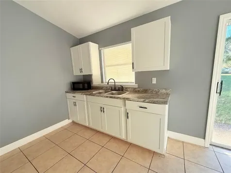 635 Parakeet Court Poinciana FL 34759