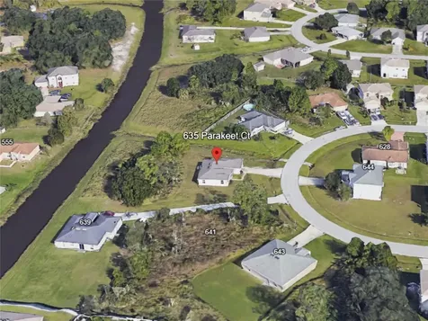 635 Parakeet Court Poinciana FL 34759