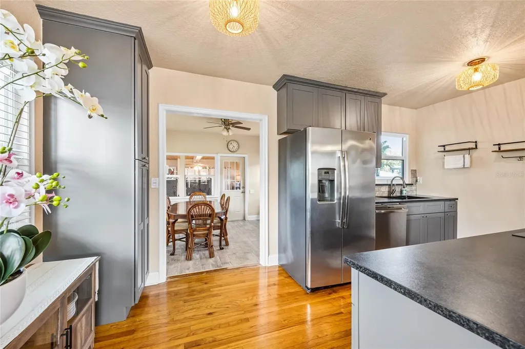 2709 Upton Street S Gulfport FL 33711