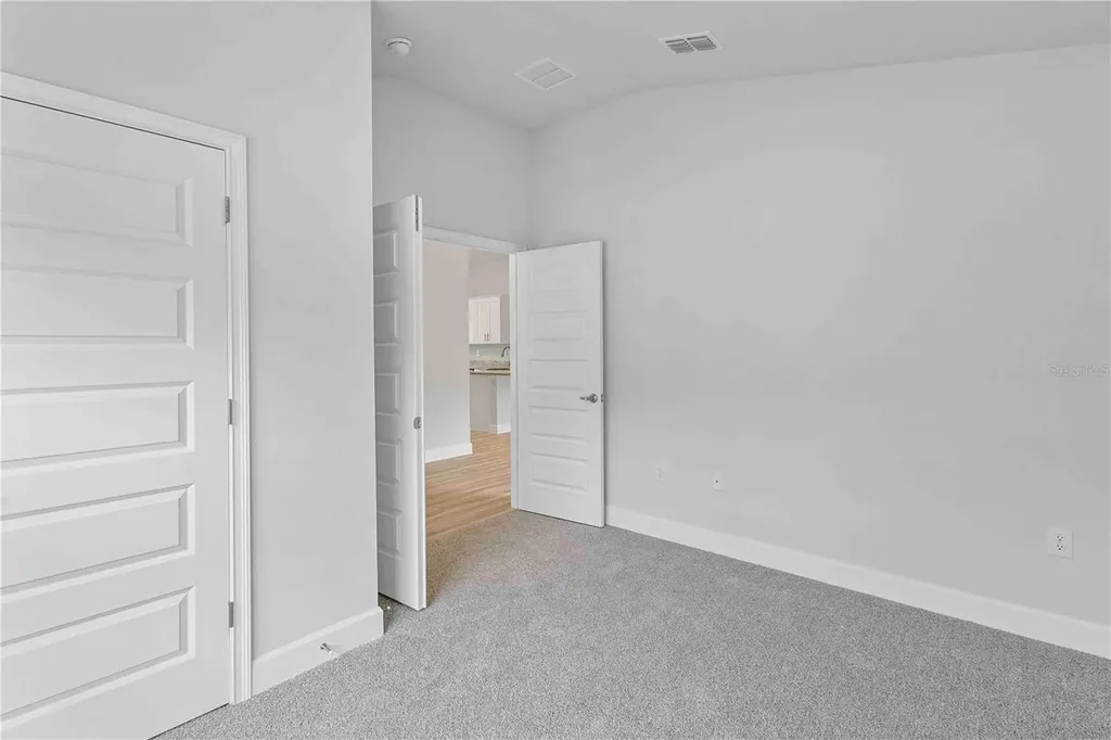 593 SW Bellflower Drive Lake City FL 32024