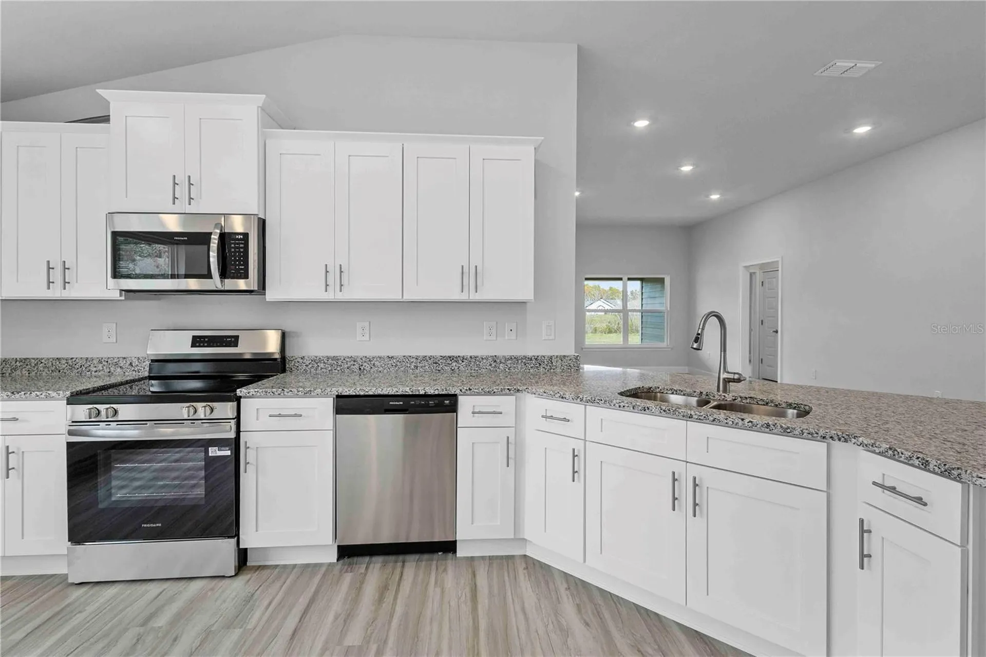 593 SW Bellflower Drive Lake City FL 32024