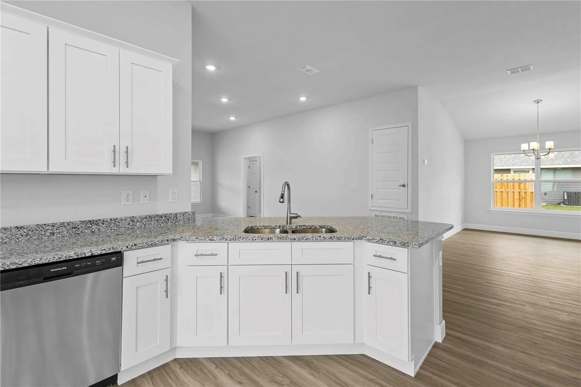 593 SW Bellflower Drive Lake City FL 32024